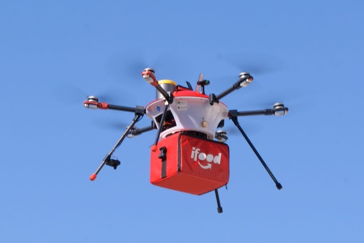 iFood recebe autorização para fazer entregas com drones no Brasil