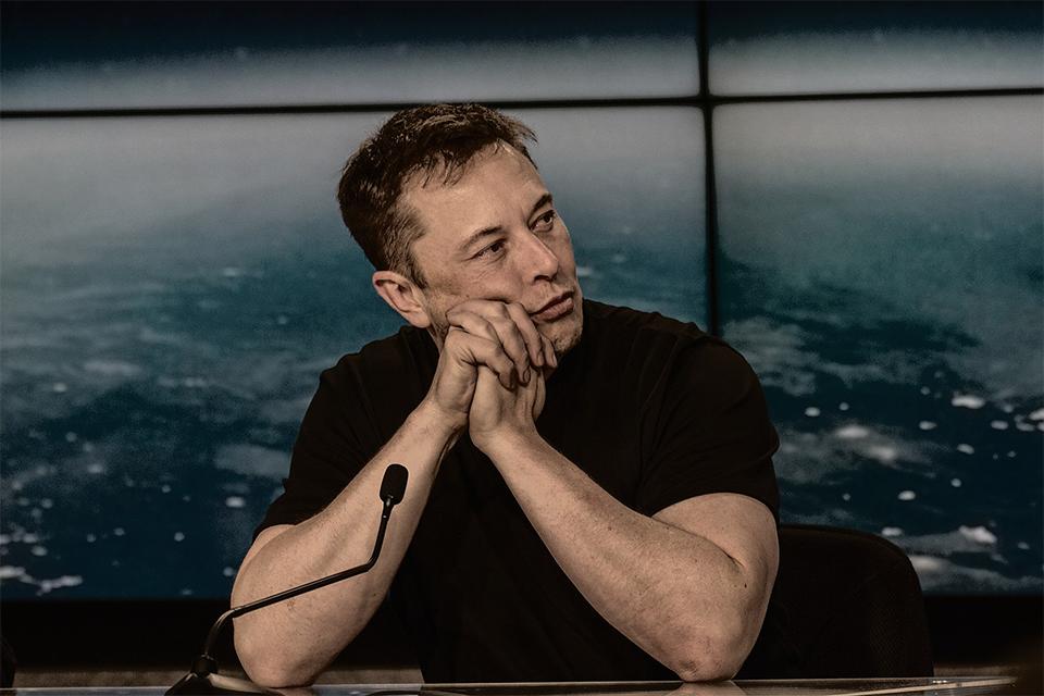 Elon Musk oferece US$ 5 mil para bot não rastrear seu jato pessoal