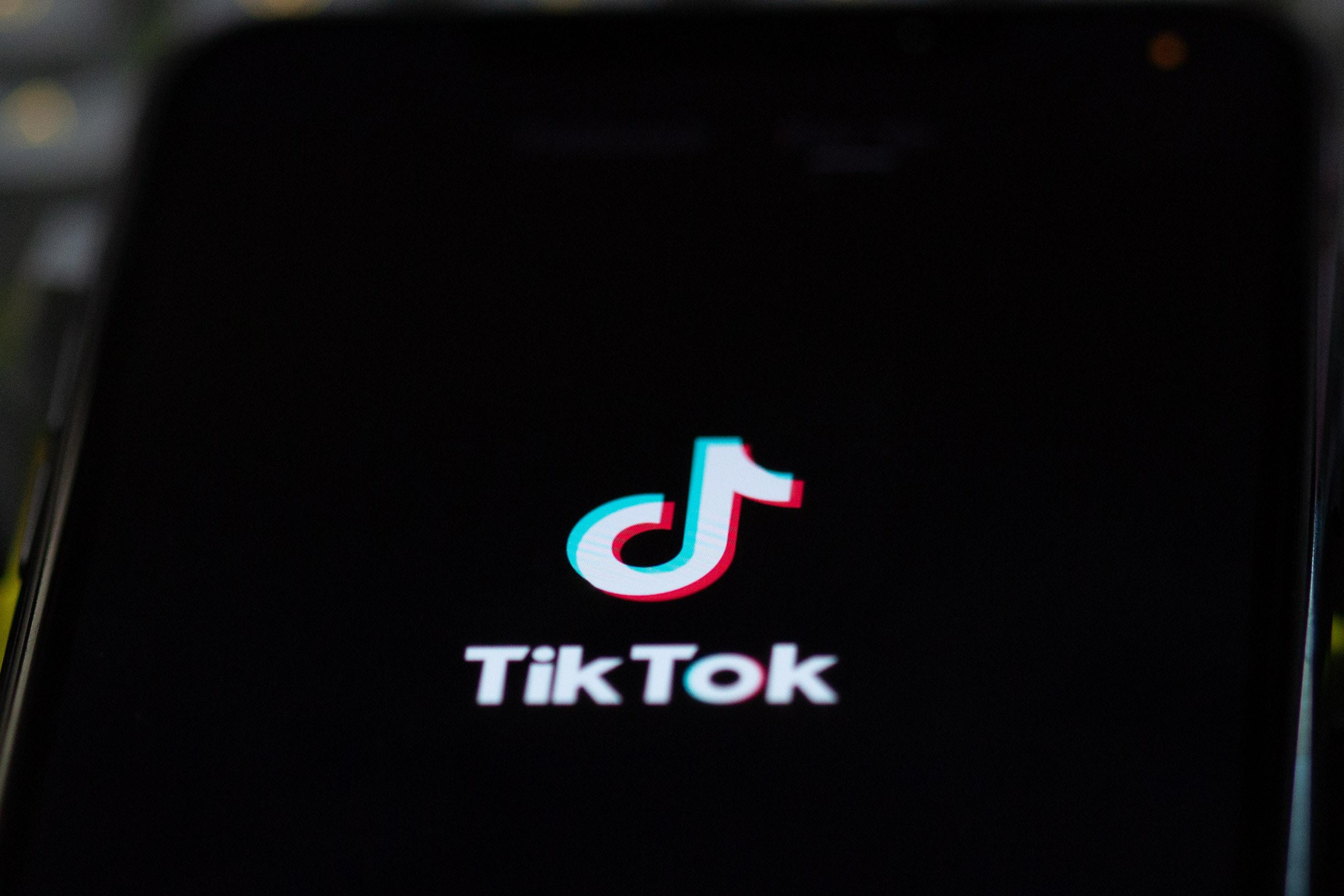 TikTok é processado por expor funcionários a ‘conteúdos tóxicos’