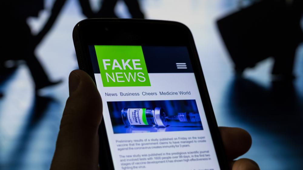 Meta dará R$ 3,7 milhões para combater fake news no WhatsApp