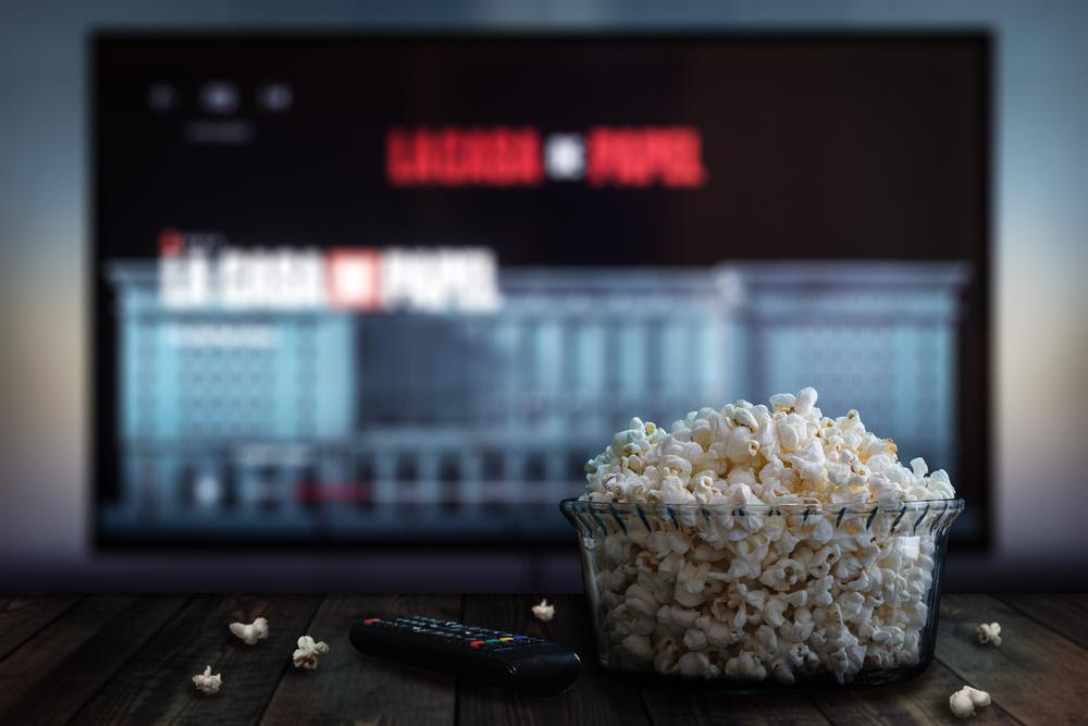 Netflix planeja plano de assinatura mais barato, mas com anúncios