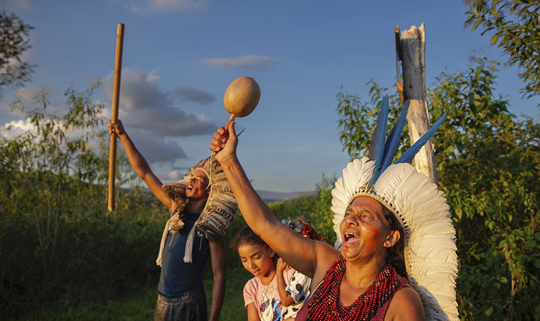 Terras indígenas são barreira contra desmatamento na Amazônia, diz estudo