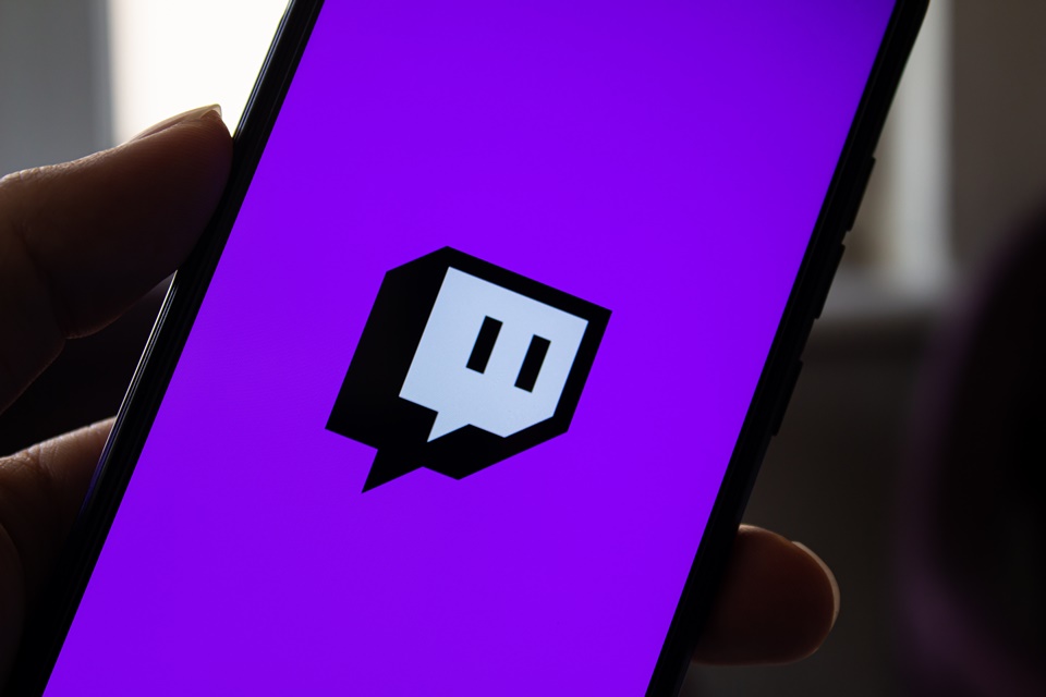 Twitch pode aumentar anúncios nas lives dos maiores streamers