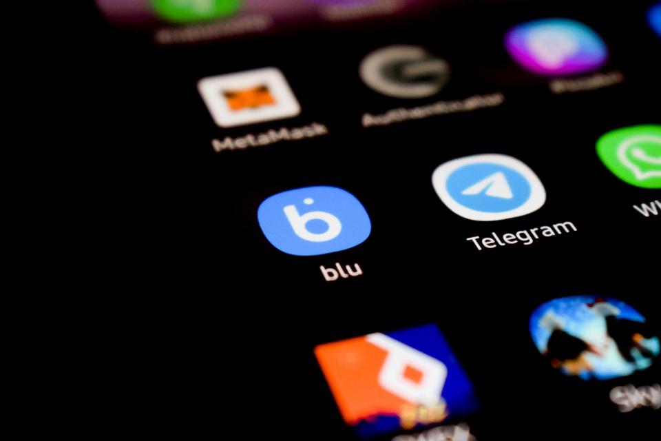 Telegram suspende grupo bolsonarista após acusação de negligência