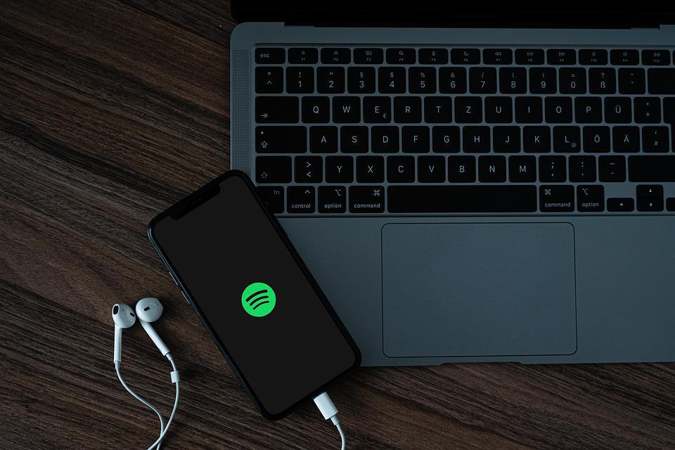 Spotify testa a divulgação de NFTs de artistas no app