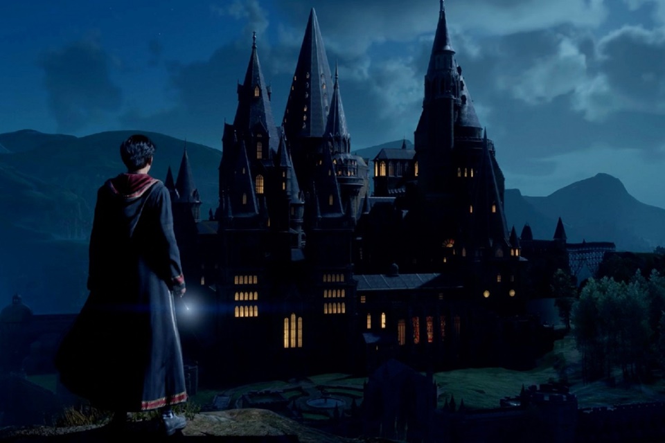 Novo vídeo de Hogwarts Legacy mostra Hogsmeade pela primeira vez