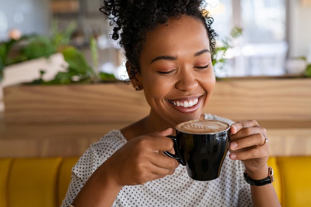 Beber café pode reduzir o risco de morte prematura, aponta estudo