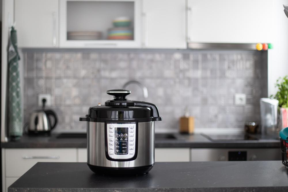 Companies are increasingly investing in modern and safer cookware (Source: Shutterstock)