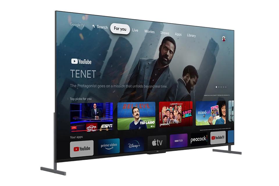The TCL C735 is the largest TV available in the Brazilian market today (Source: TCL/Reproduction)