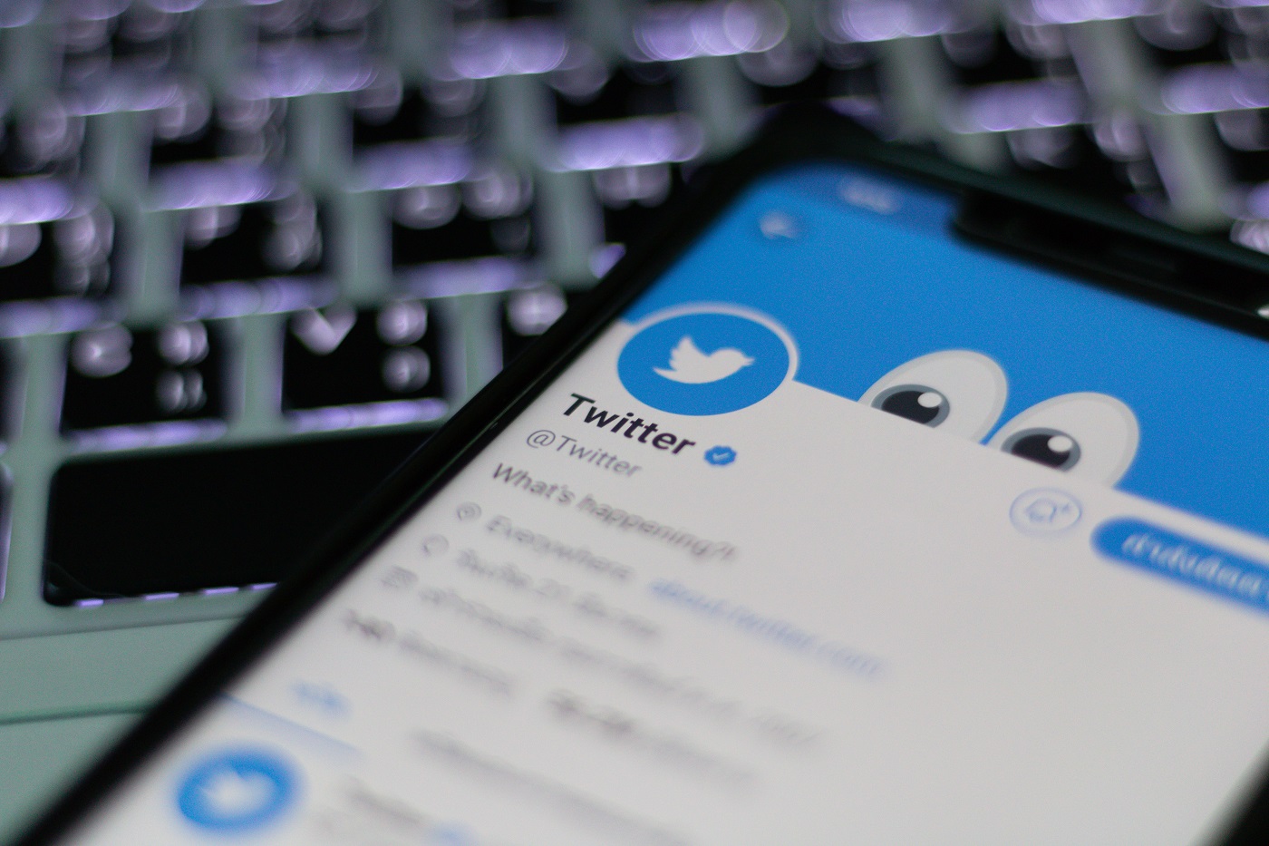 Twitter 