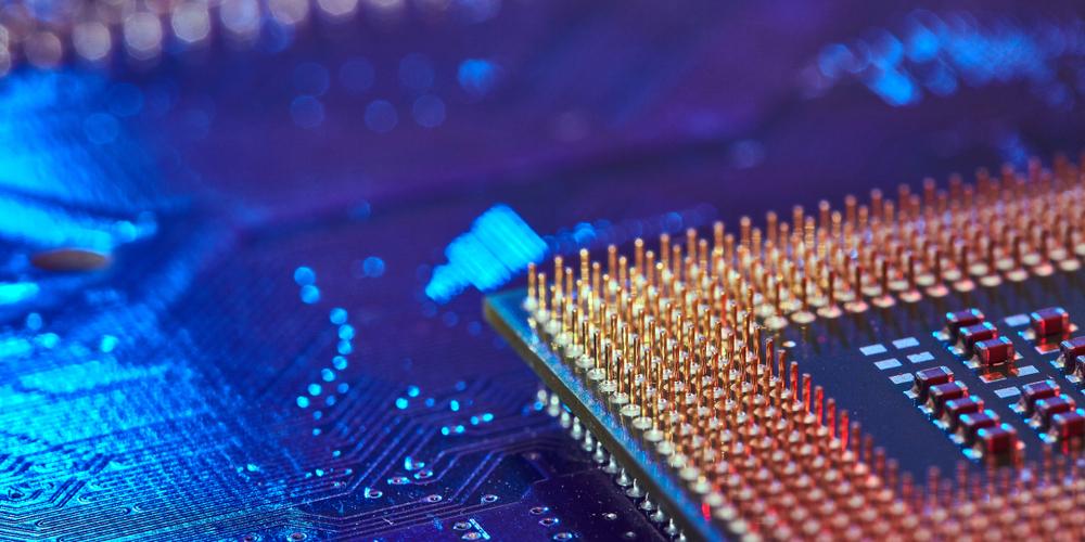 Intel e MediaTek fazem parceria para produção de chips