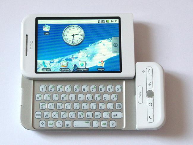 Android 1.0 (2008).