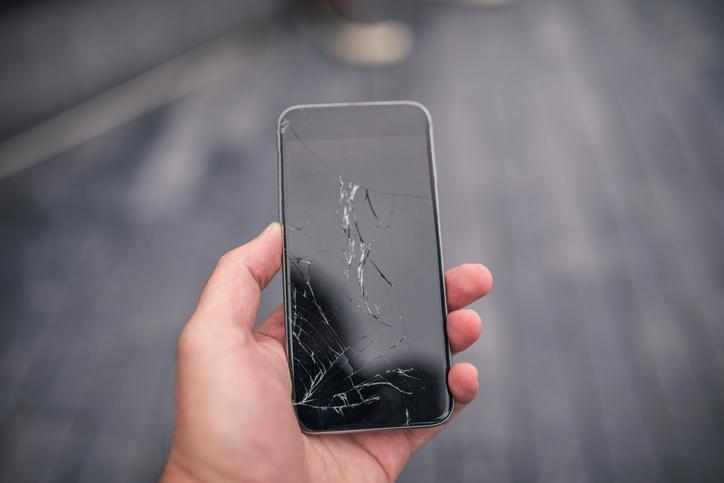 Cell phone insurance can save your broken screen cell phone
