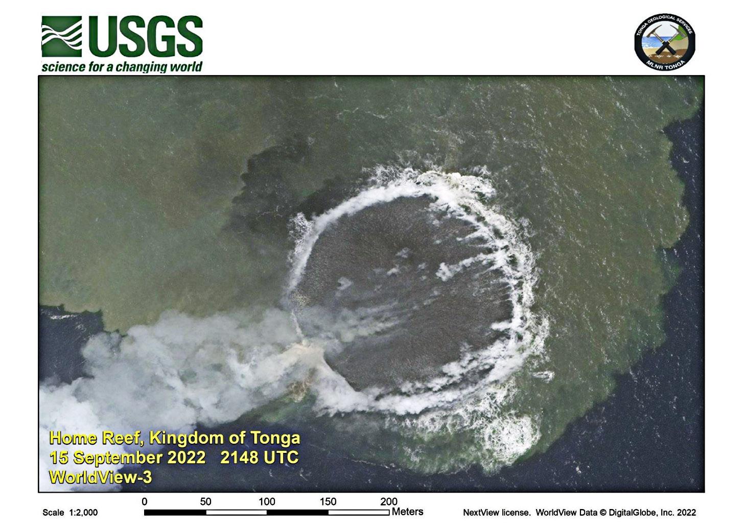 A nova ilha no Pacífico (Fonte: USGS/Divulgação)