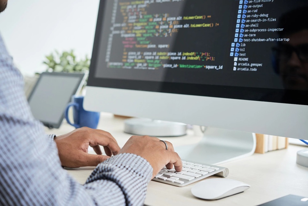 This is a great option for anyone who wants to learn web programming.