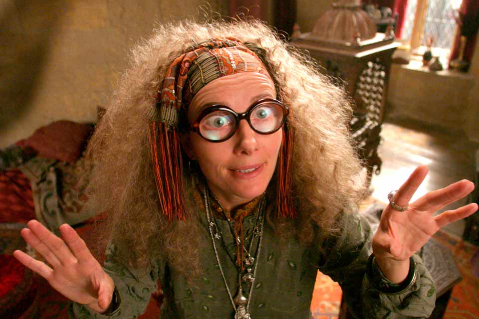 Trewlawney sabia que Harry era uma horcrux?