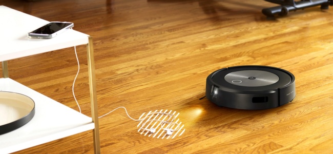 As cenas foram registradas por aspiradores Roomba parecidos com este modelo.