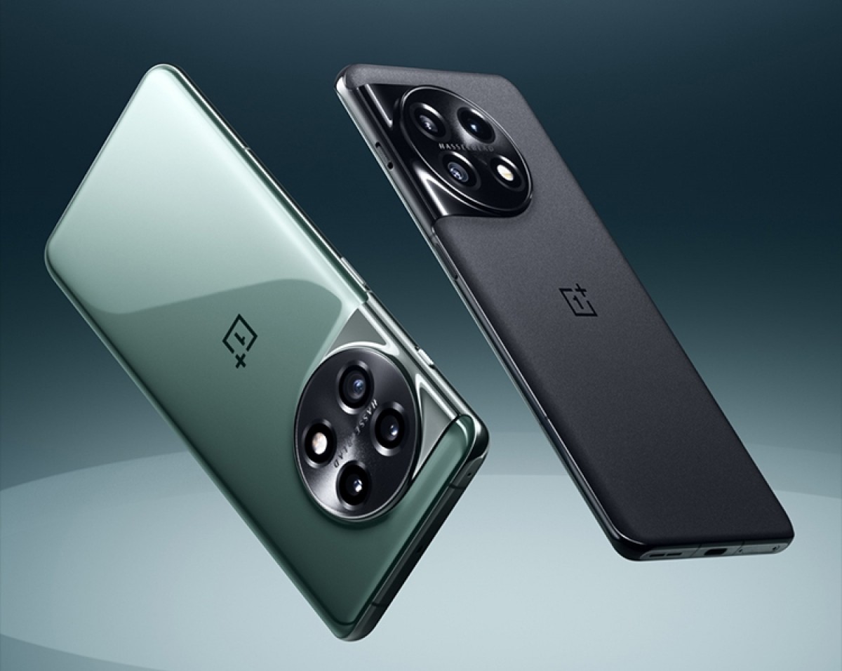 The OnePlus 11 comes in matte black and green versions with a ceramic coating.