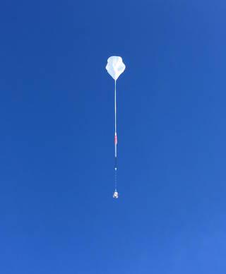 Example of a stratospheric balloon flight set