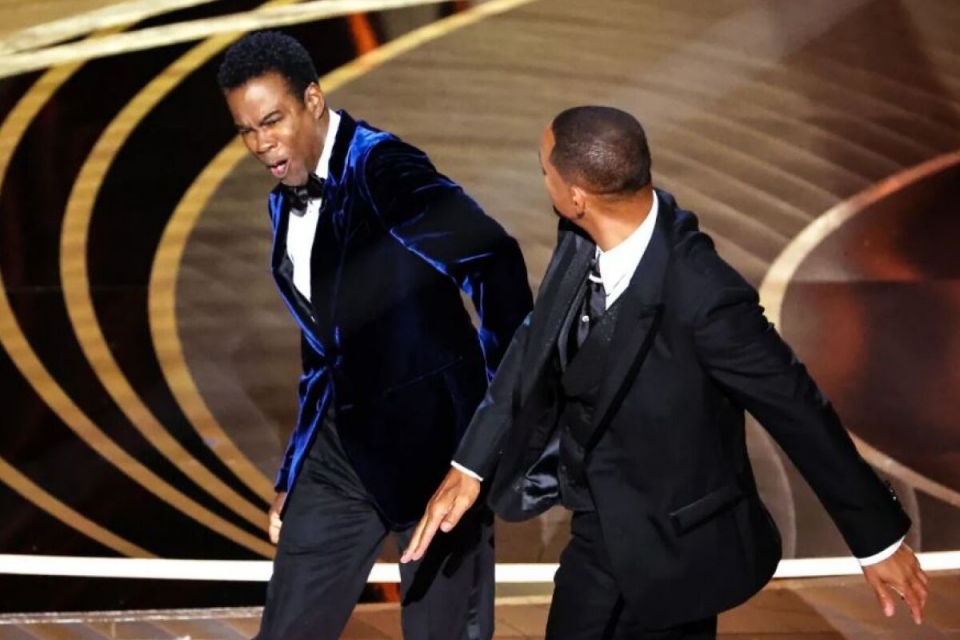 Na Netflix, Chris Rock responde Will Smith um ano após tapa do Oscar