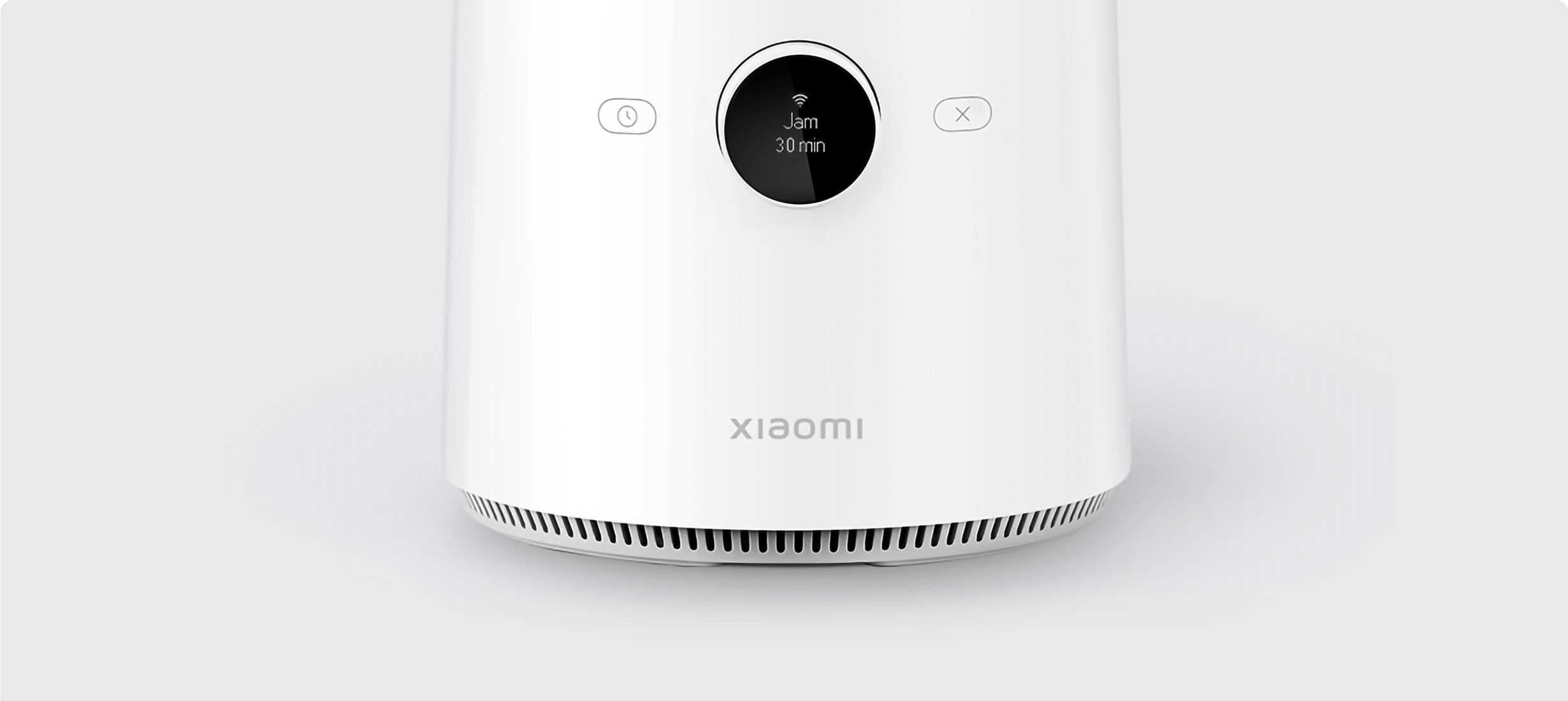 The Xiaomi smart blender stands out with its OLED screen and minimalist design with a few buttons.