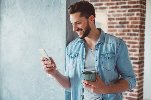 Smartphone apps already have productive AI tools. 