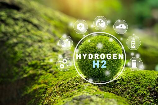 O hidrogênio é uma das alternativas mais promissoras para a transição energética, permitindo a substituição de combustíveis fósseis por fontes renováveis de energia. 