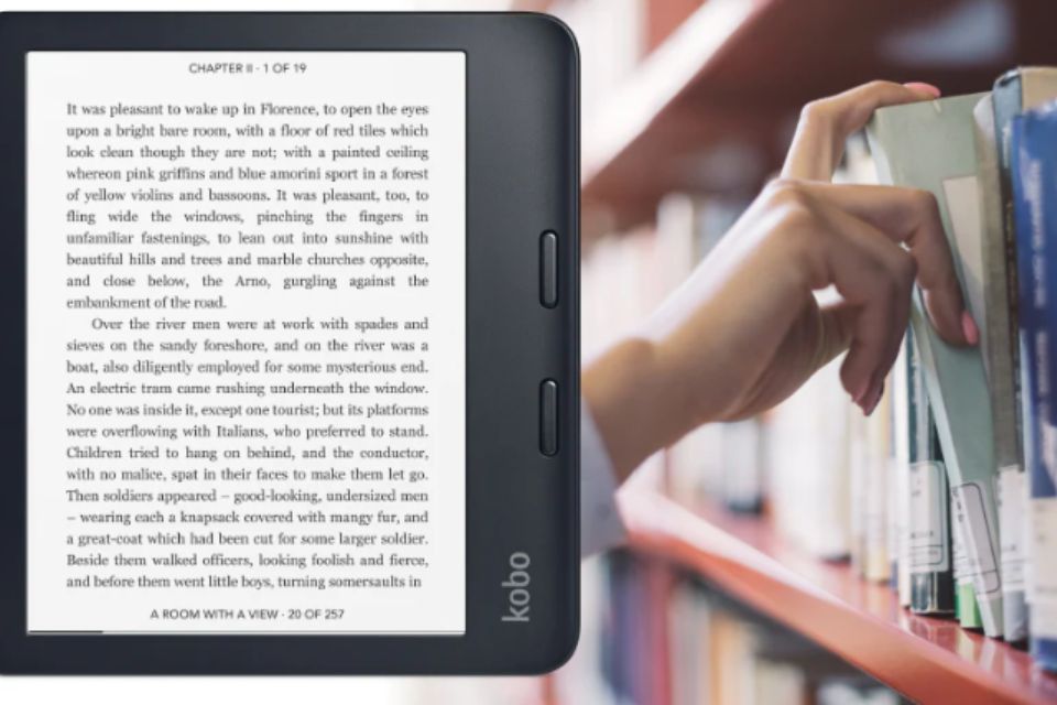 The Kobo Libra 2 e-reader is splash-proof.
