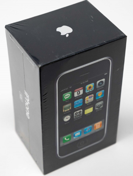 O iPhone original pertencia a uma pessoa da equipe de engenharia da Apple na época do lançamento, de acordo com o leiloeiro.