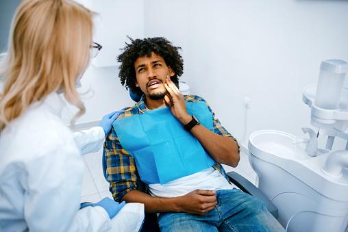 A saúde bucal é essencial para o bem-estar e autoestima do paciente. (Getty Images/reprodução)