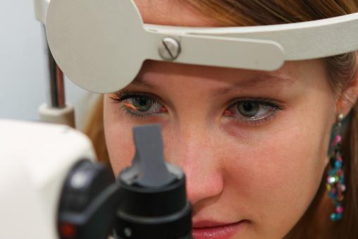 A retinopatia diabética é uma das principais causas de perda visual irreversível, e a maior causa de cegueira em pessoas entre 16 e 64 anos