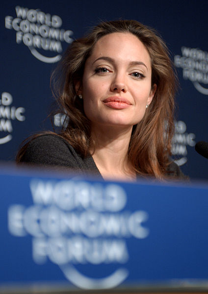 Angelina Jolie em 2005. (Fonte: WikimediaCommons/Reprodução)