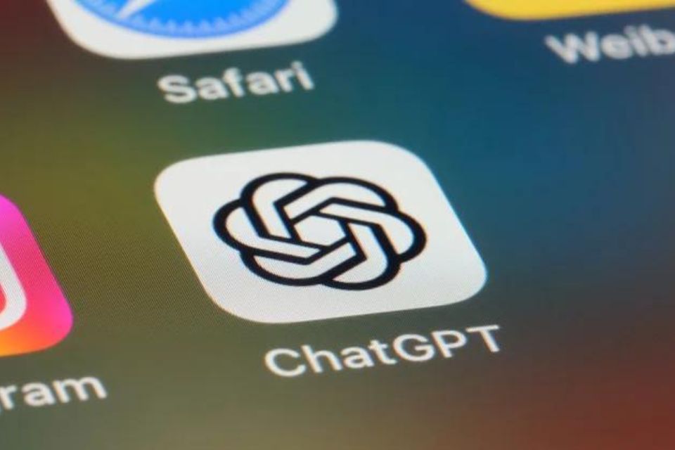 Atualização do ChatGPT terá recursos de vídeo e áudio, segundo rumor