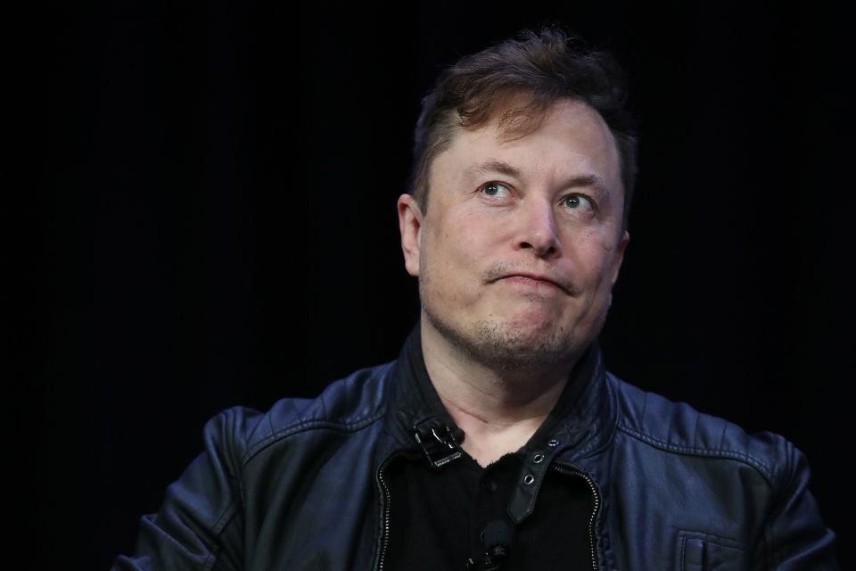 Elon Musk tem bônus bilionário da Tesla barrado nos EUA; veja detalhes