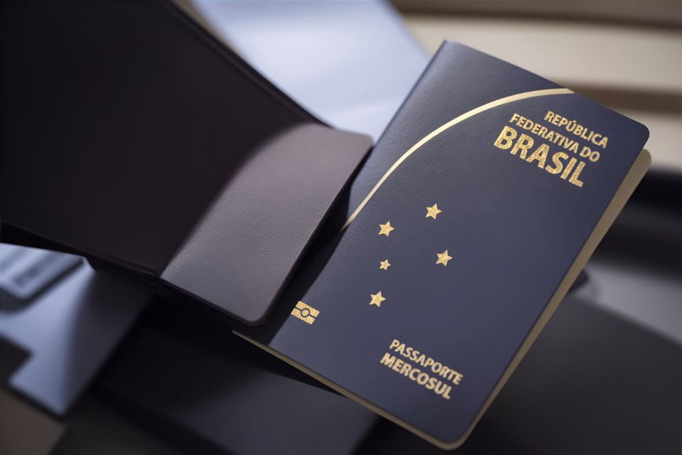 Passaporte apreendido: em quais casos é preciso entregar o documento a PF?