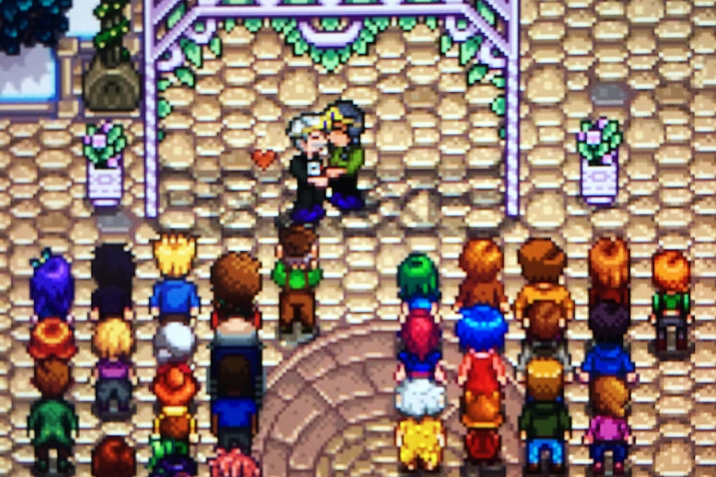 Para casar no multiplayer de Stardew Valley basta presentear o jogador com um Anel de Casamento.