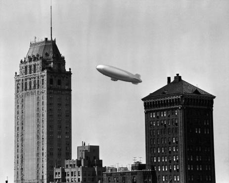 Muitos americanos alegaram ter visto dirigíveis nos céus dos EUA. (Fonte: Getty Images/Reprodução)