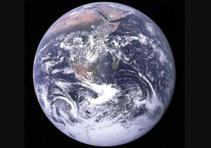 365 dias de fotos de satélite exibem mudanças das estações do ano na Terra