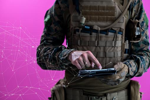 Microsoft ofereceu recursos de IA do DALL-E para uso militar nos EUA