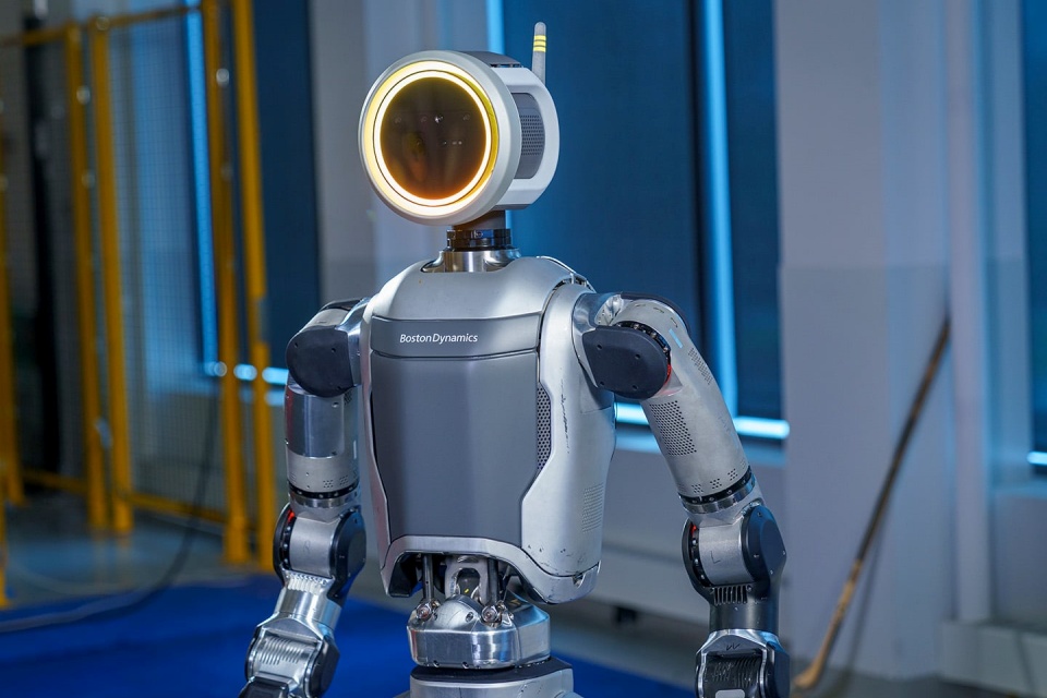 Boston Dynamics: nova versão elétrica do robô humanoide Atlas é mais 'realista'