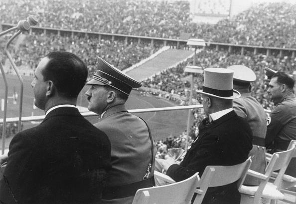 Adolf Hitler durante os Jogos Olímpicos de 1936, em Berlim. (Fonte: GettyImages)