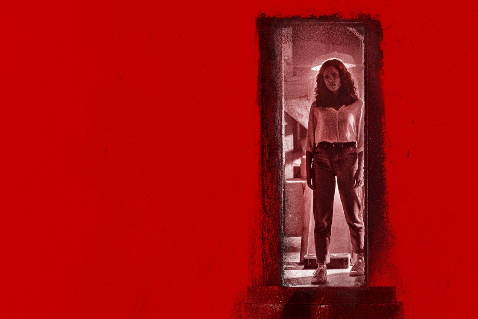 Filme de terror com plot twist chocante chegou à Netflix! Conheça Barbarian