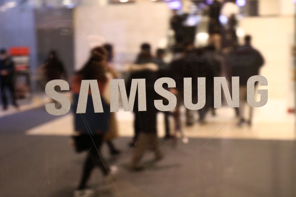 Samsung doará R$ 1 milhão ao RS e serviços de TVs, geladeiras e carregadores de celular