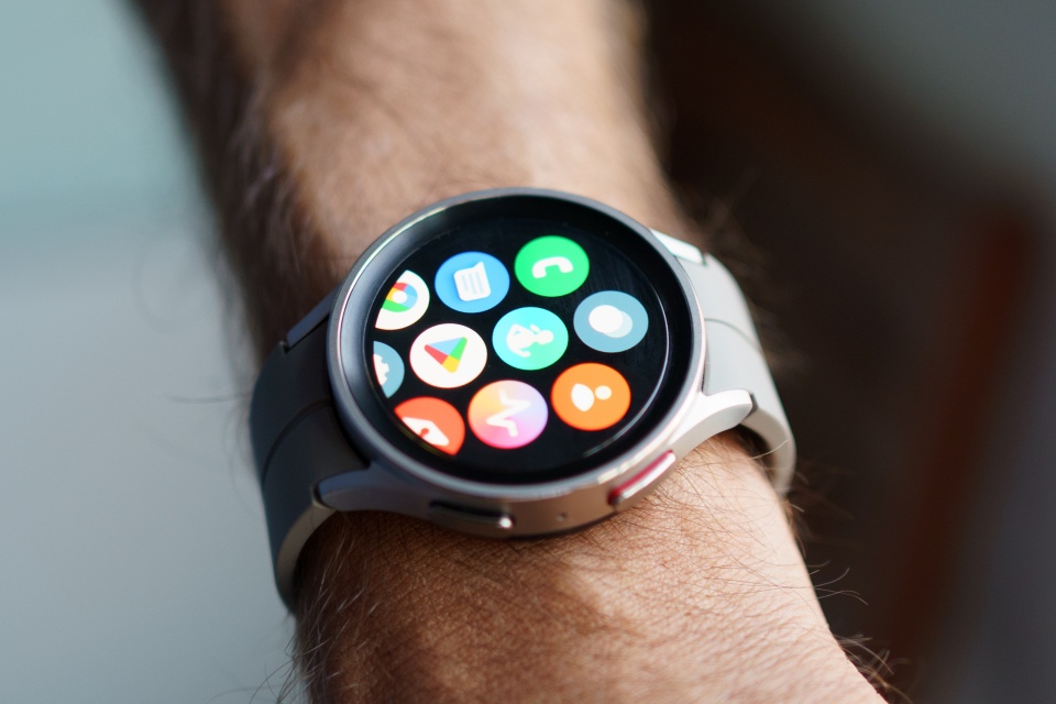 Wear OS 5 vai melhorar bateria e watchfaces dos smartwaches; veja