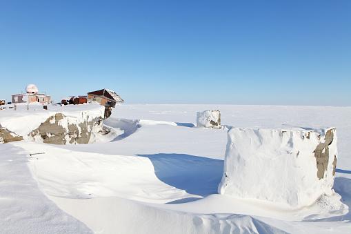 Cientistas usaram imagens de satélite para avaliar o derretimento do permafrost.