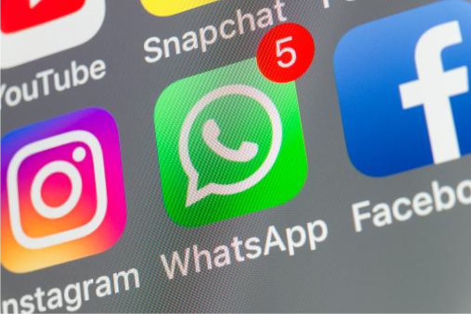 WhatsApp testa atalho para reações e respostas em vídeos e fotos