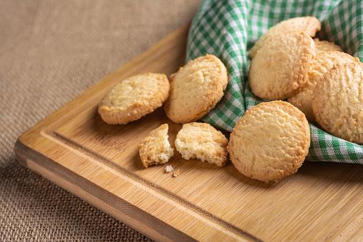 Biscoitos simples podem se beneficiar do uso da farinha no futuro.