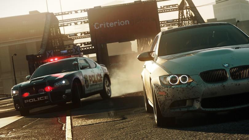 Ter a polícia na sua cola é um dos principais elementos de Need for Speed: Most Wanted. (Fonte: EA/Divulgação)