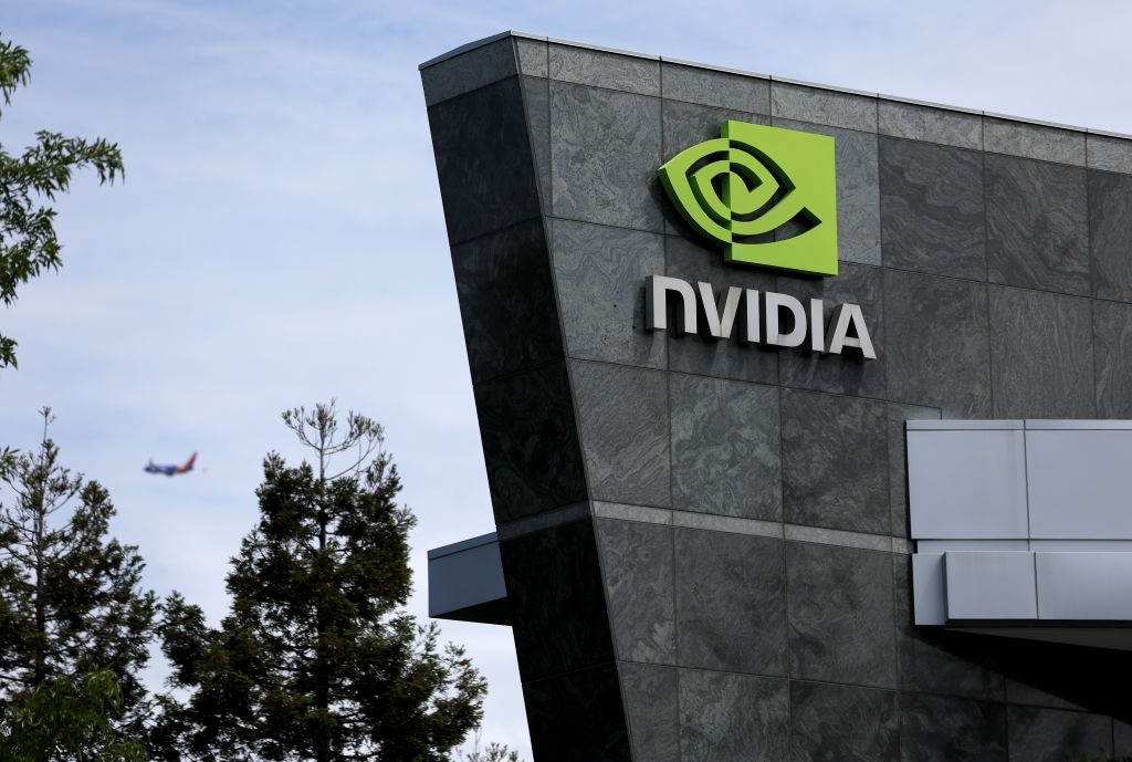Nvidia lança oficialmente ferramentas de IA para uso corporativo