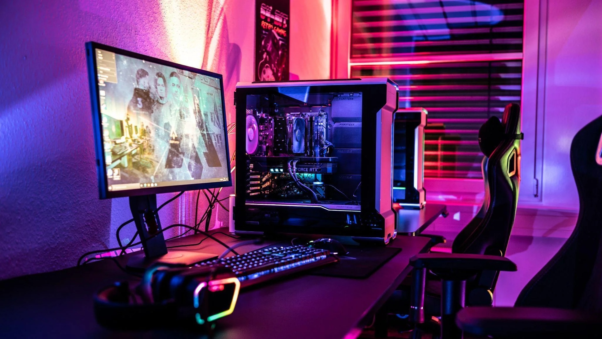 Quem no gostaria de ter um setup gamer assim, no  mesmo?